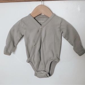 L’oved baby onesie